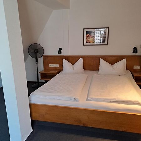 Stadthotel Waldhorn Kirchheim unter Teck Exteriér fotografie
