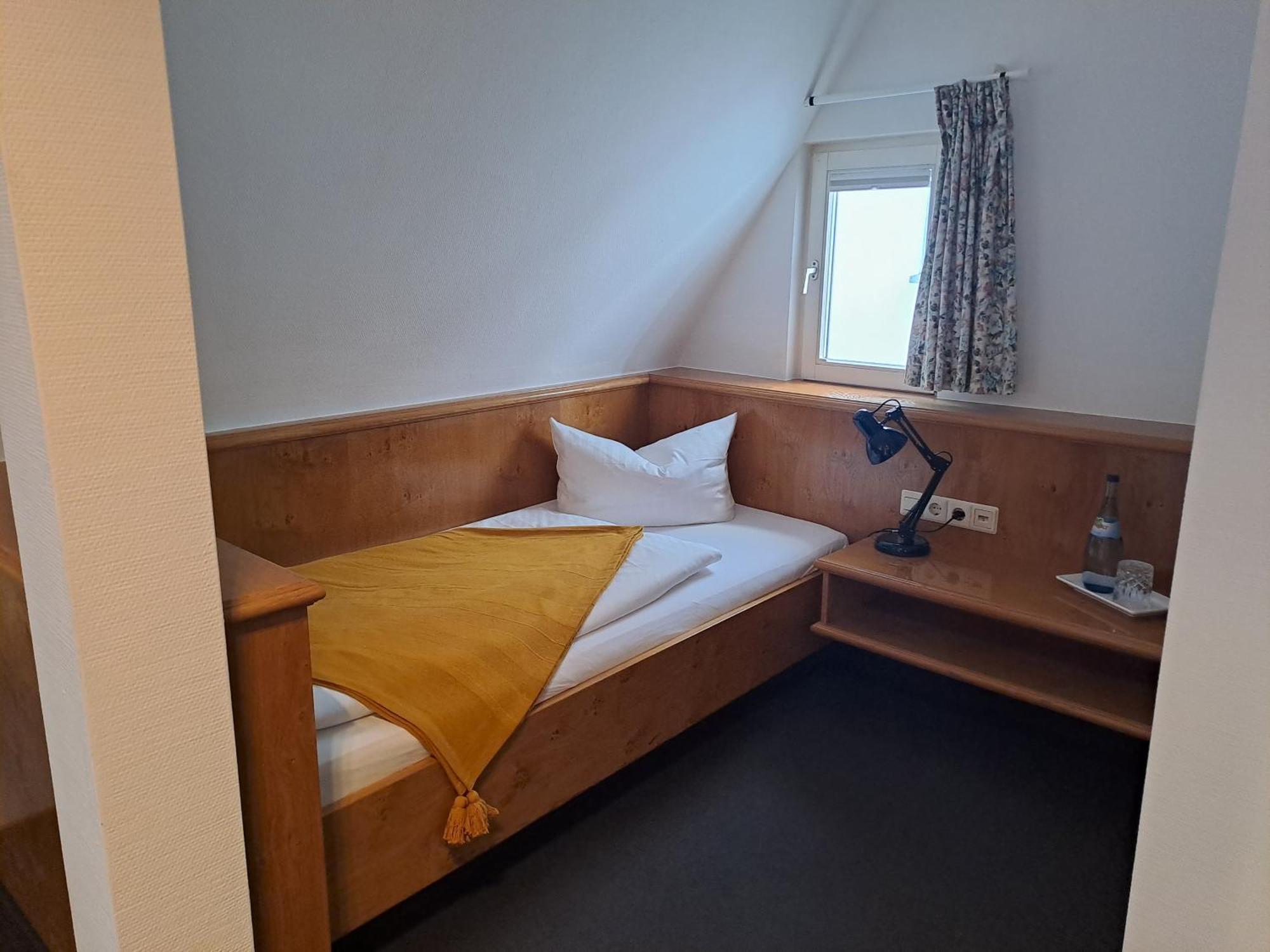 Stadthotel Waldhorn Kirchheim unter Teck Exteriér fotografie